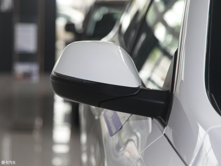 2017H6 ȫ { 2.0T ԄL