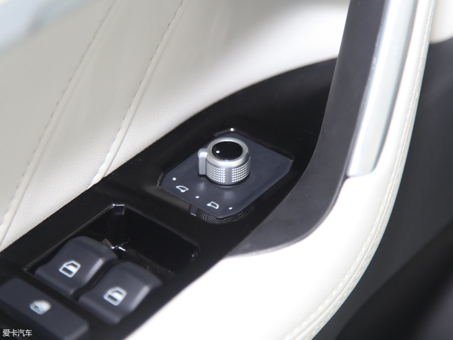 2017H6 ȫ { 2.0T ԄL