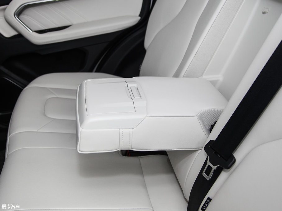 2017H6 ȫ { 2.0T ԄL