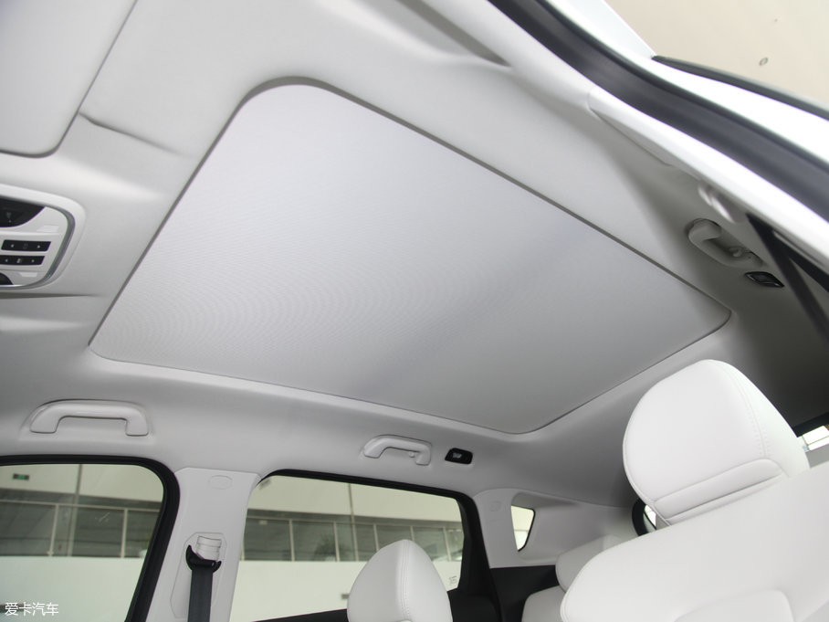 2017H6 ȫ { 2.0T ԄL