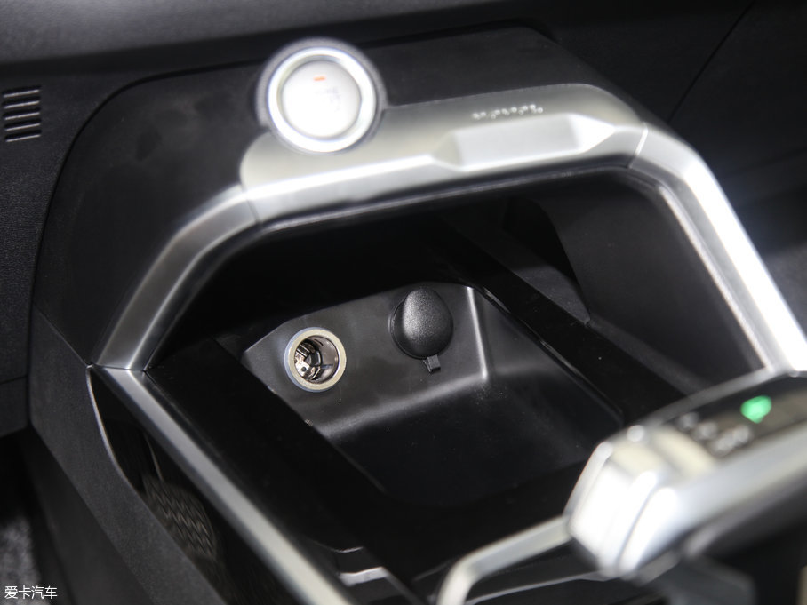 2017H6 ȫ { 2.0T ԄL(fng)