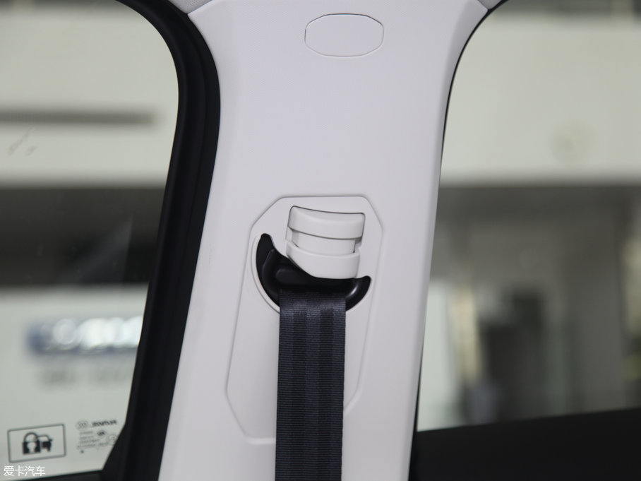 2017H6 ȫ { 2.0T ԄL