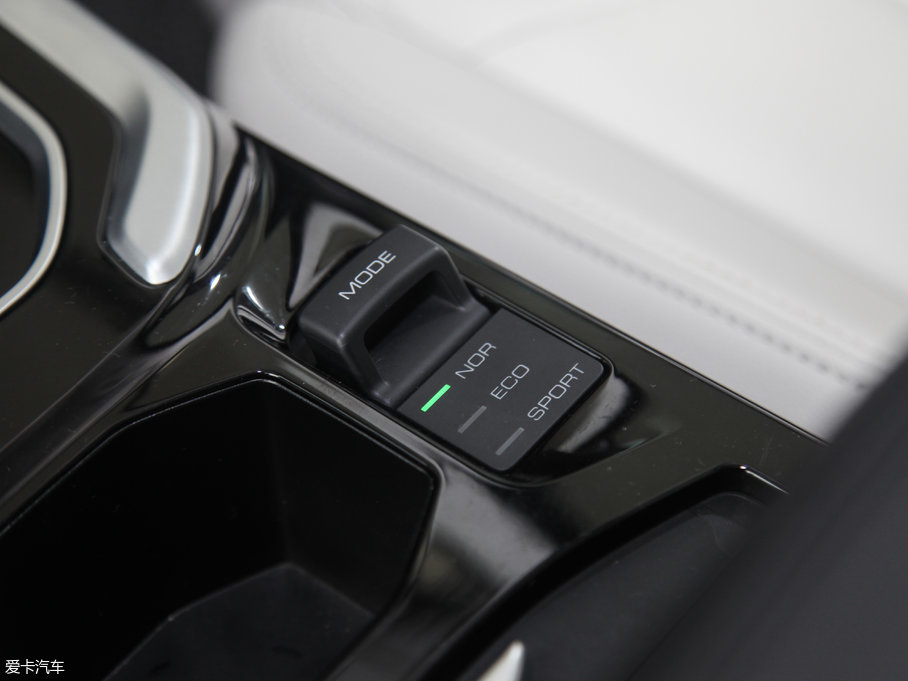 2017H6 ȫ {(ln)(bio) 2.0T Ԅ(dng)L(fng)