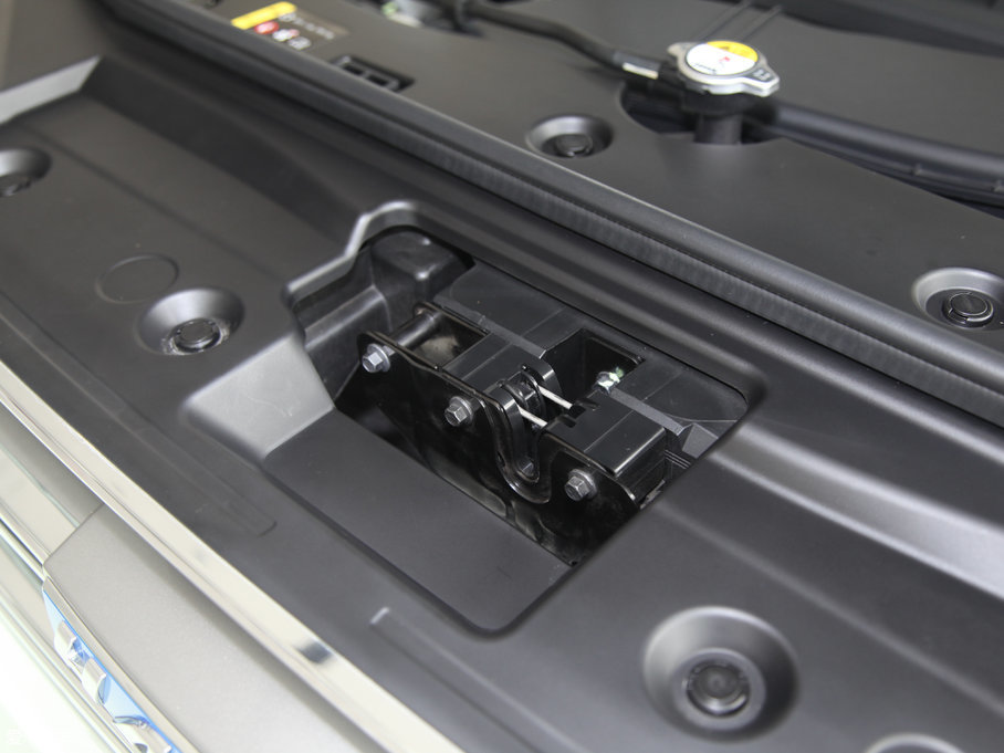 2017H6 ȫ { 2.0T ԄL