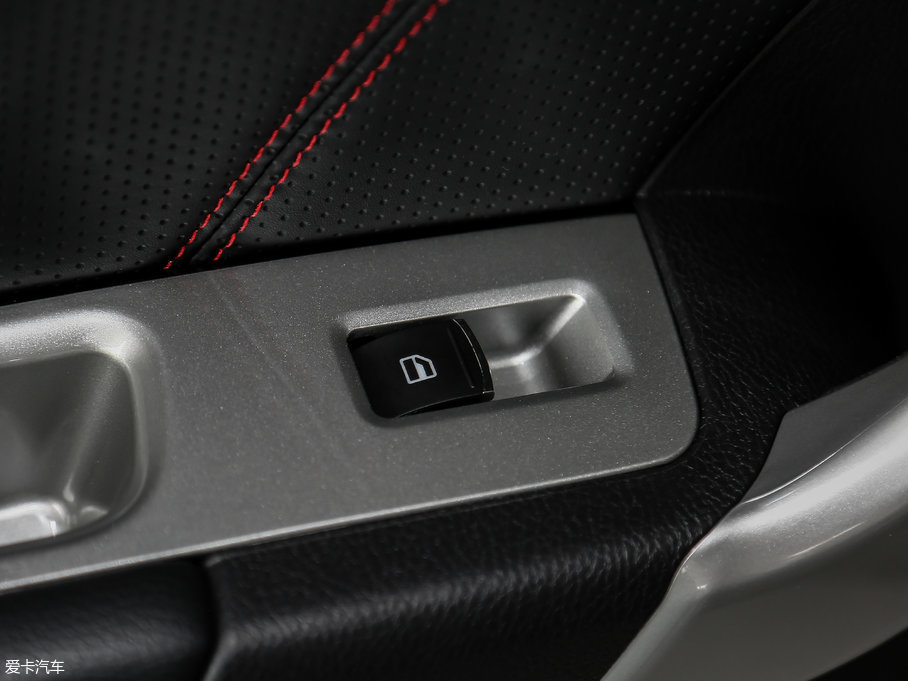 2017H6 (jng) 1.5T քӃ(q)Ӣ