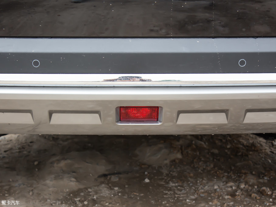 2017H6 ȫ { 2.0T ԄL(fng)