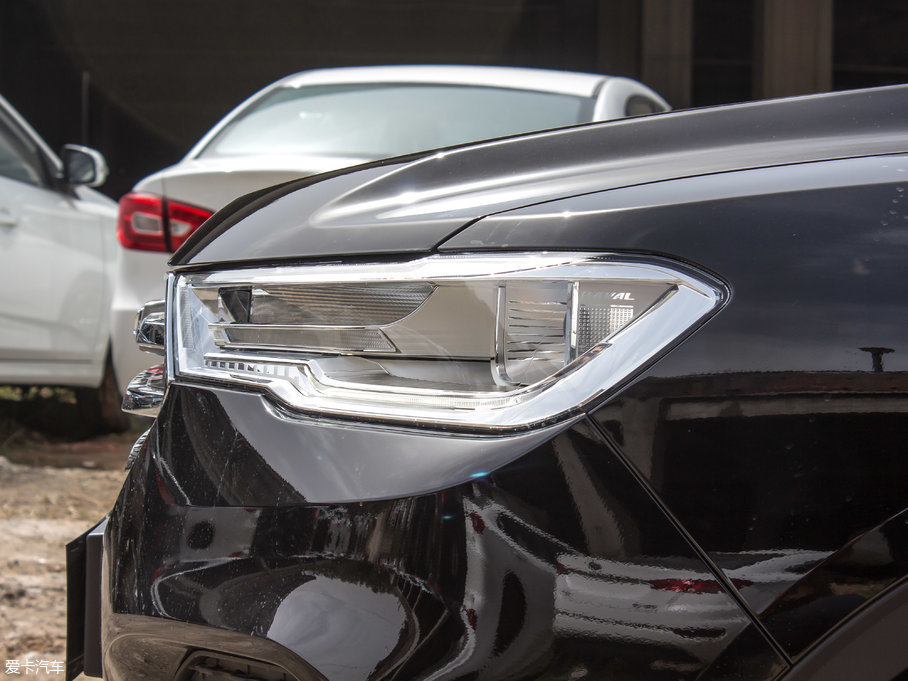 2017H6 ȫ { 2.0T ԄL