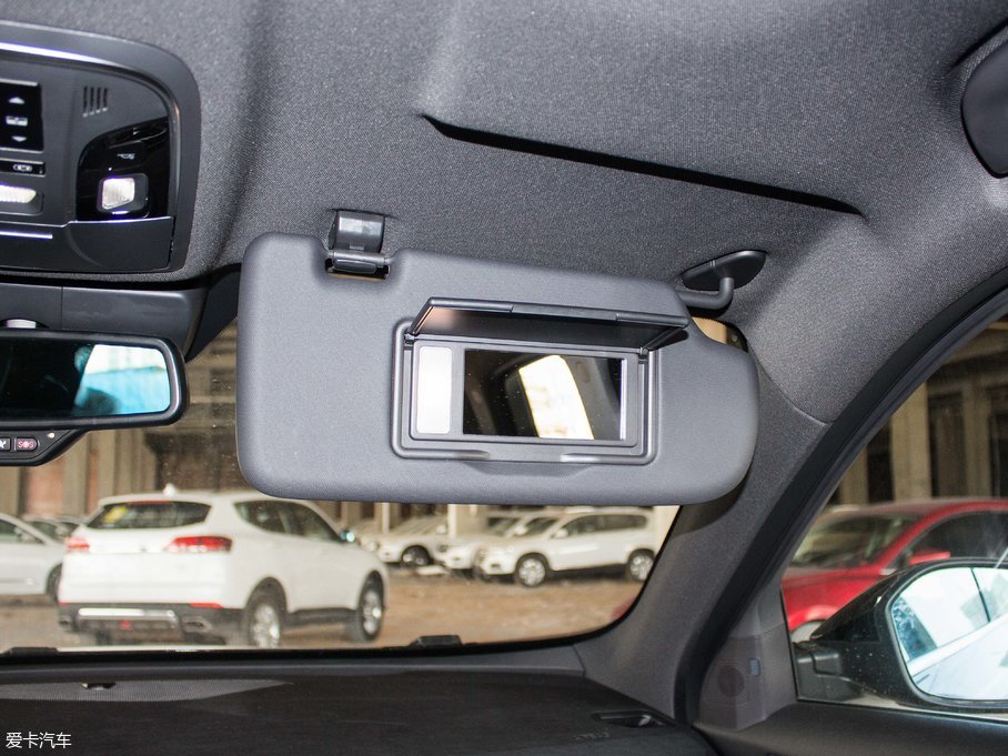 2017H6 ȫ { 2.0T ԄL