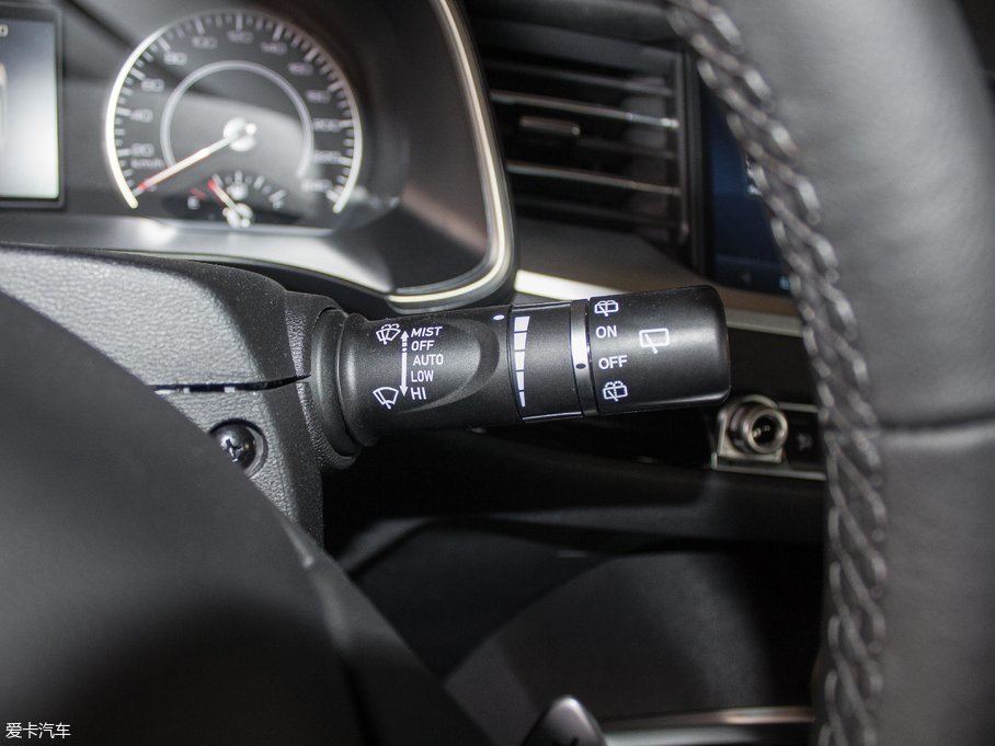 2017H6 ȫ { 2.0T ԄL