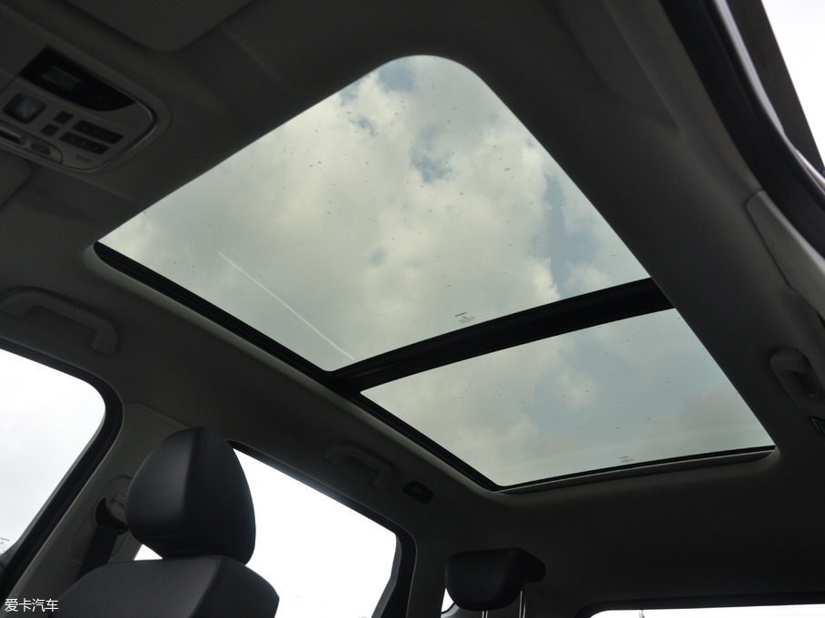 2017H6 ȫ { 2.0T ԄL