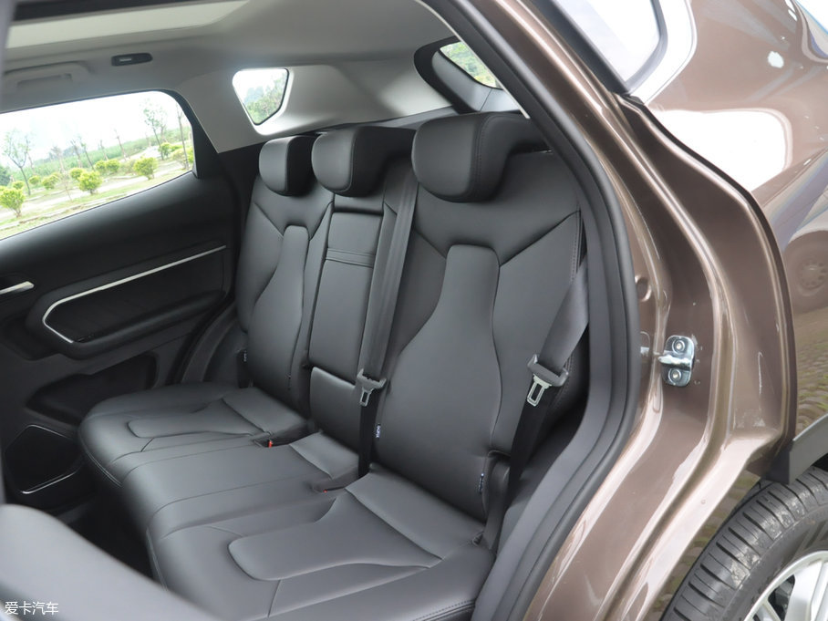 2017H6 ȫ { 2.0T ԄL