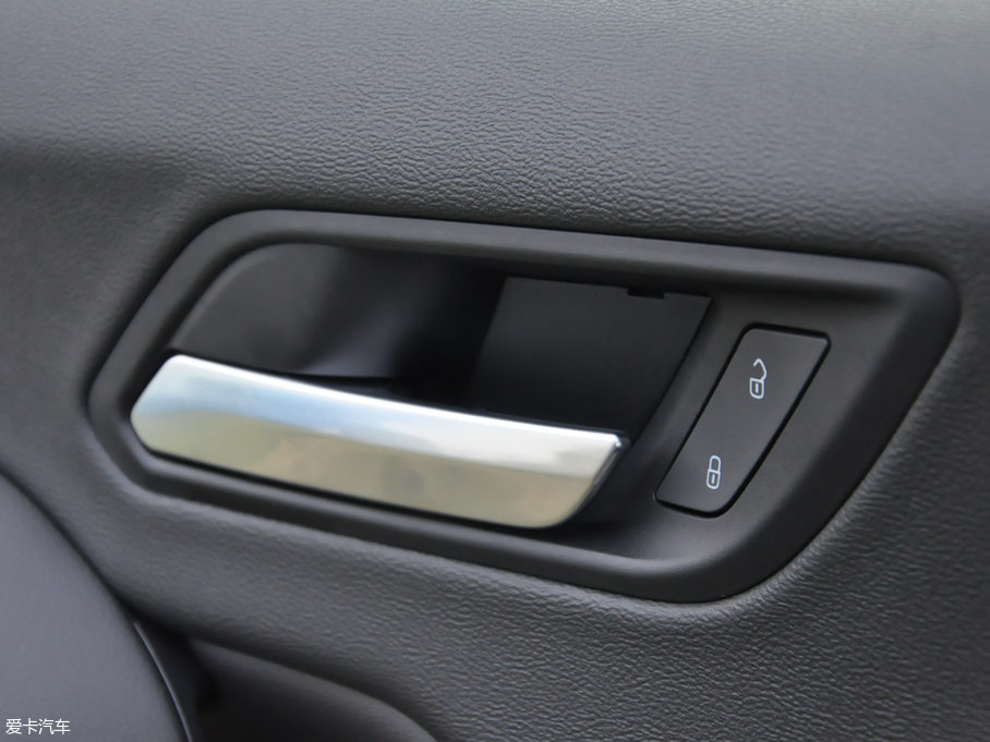 2017H6 ȫ { 2.0T ԄL