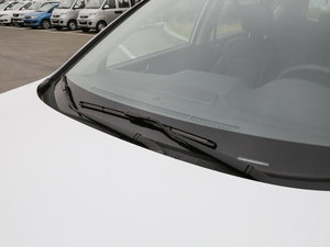 2017款蓝标 运动版 1.5T 手动两驱汽油精英型 雨刷