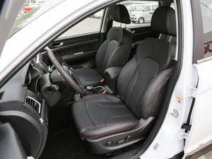 2017款蓝标 运动版 1.5T 手动两驱汽油精英型 主驾驶座椅