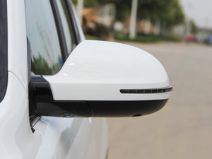 2017{ \Ӱ 1.5T ԄӃͺA ҕR