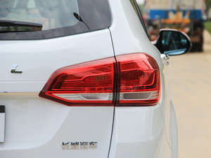 2017{ \Ӱ 1.5T ԄӃͺA β