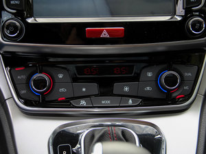 2017{(ln)(bio) \Ӱ 1.5T ԄӃ(q)ͺA п؅^(q)