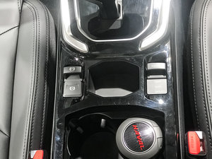 2017款全新 红标 1.3T 自动时尚型 中控区