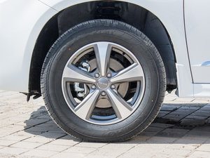 2017款经典版 1.5T 手动两驱超值型 轮圈