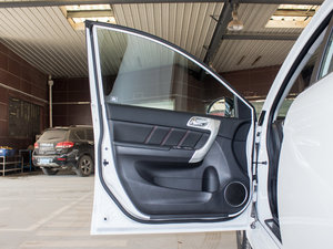2017款经典版 1.5T 手动两驱超值型 驾驶位车门