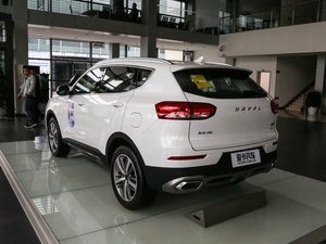 2017款全新 红标 2.0T 自动领尚型 左后45度