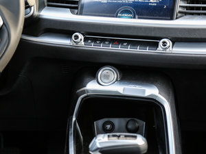 2017ȫ {(ln)(bio) 2.0T Ԅ(dng)I(lng) п؅^(q)