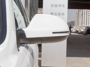 2017款经典版 1.5T 自动两驱精英型 后视镜