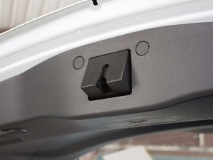 2017款经典版 1.5T 自动两驱精英型 空间座椅