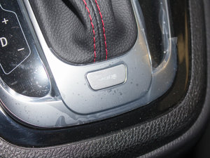 2017 1.5T ԄӃ򌾫Ӣ п؅^