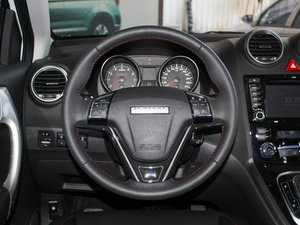 2017款经典版 1.5T 自动两驱精英型 方向盘