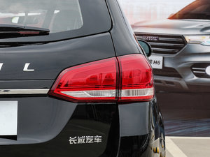 2017款蓝标 运动版 1.5T 自动两驱汽油豪华型 尾灯