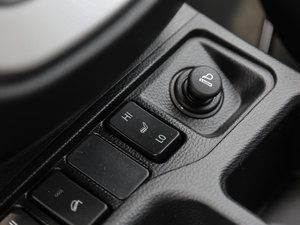 2017款蓝标 运动版 1.5T 自动两驱汽油豪华型 中控区