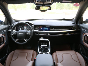 2017款全新 红标 1.3T 自动智尚型 内饰全景