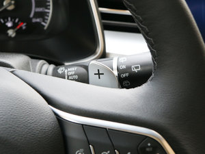 2017款全新 红标 1.3T 自动智尚型 中控区