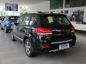 2017款经典版 1.5T 手动两驱精英型 左后45度