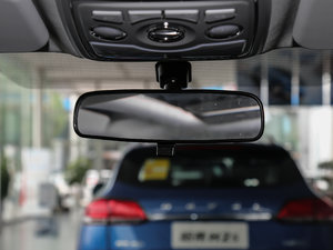 2017款经典版 1.5T 手动两驱精英型 车内后视镜