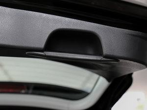 2017款经典版 1.5T 手动两驱精英型 空间座椅
