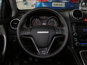 2017款经典版 1.5T 手动两驱精英型 方向盘