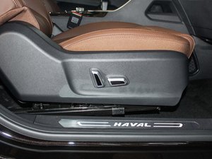 2017款全新 蓝标 2.0T 自动风尚型 空间座椅