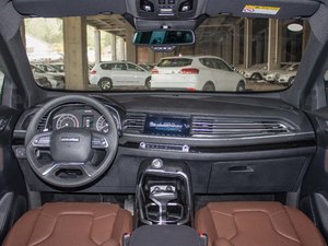2017款全新 蓝标 2.0T 自动风尚型 内饰全景