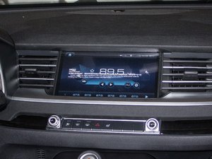 2017款全新 蓝标 2.0T 自动风尚型 中控台显示屏
