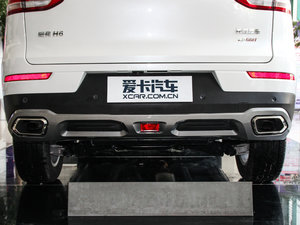 2017款全新 红标 2.0T 自动风尚型 排气管