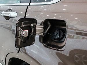 2017{(ln)(bio) \Ӱ 1.5T ԄӃ(q) w