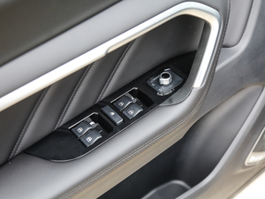 2017ȫ { 1.3T Ԅӕr {܇ƅ^	