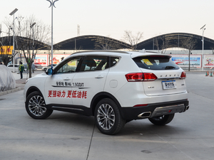 2017款全新 蓝标 1.5T 自动领尚型 左后45度