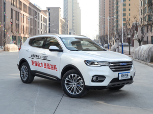 2017款全新 蓝标 1.5T 自动领尚型 整体外观