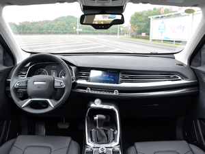 2017款全新 蓝标 1.5T 自动智尚型 内饰全景