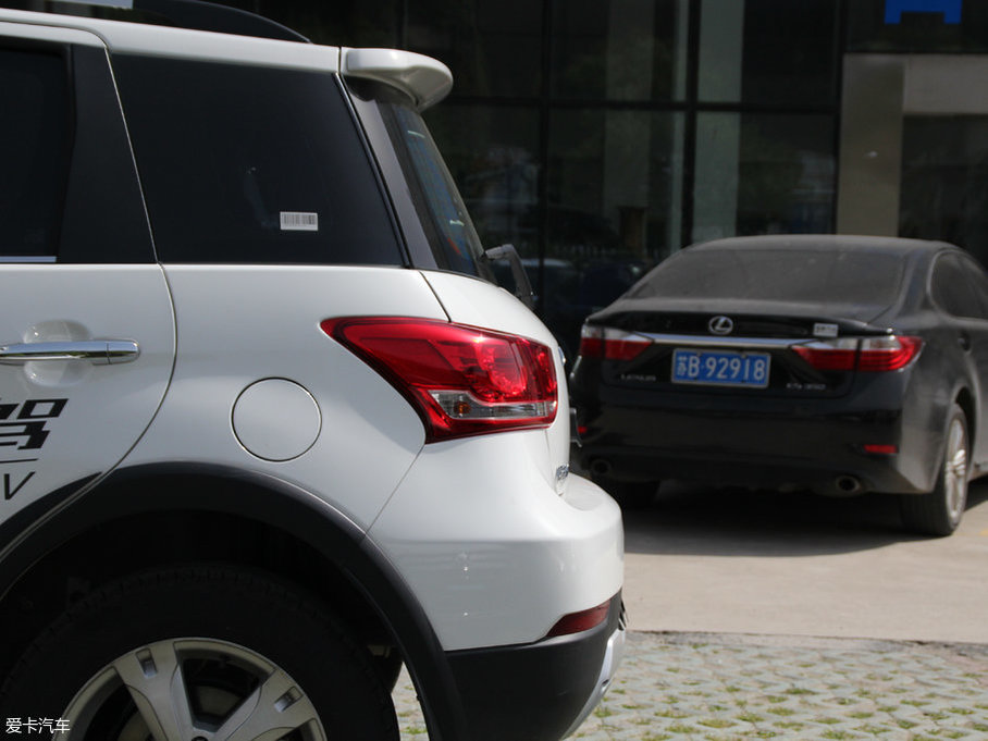 2017�����H1 �t�� 1.5L AMT���m��