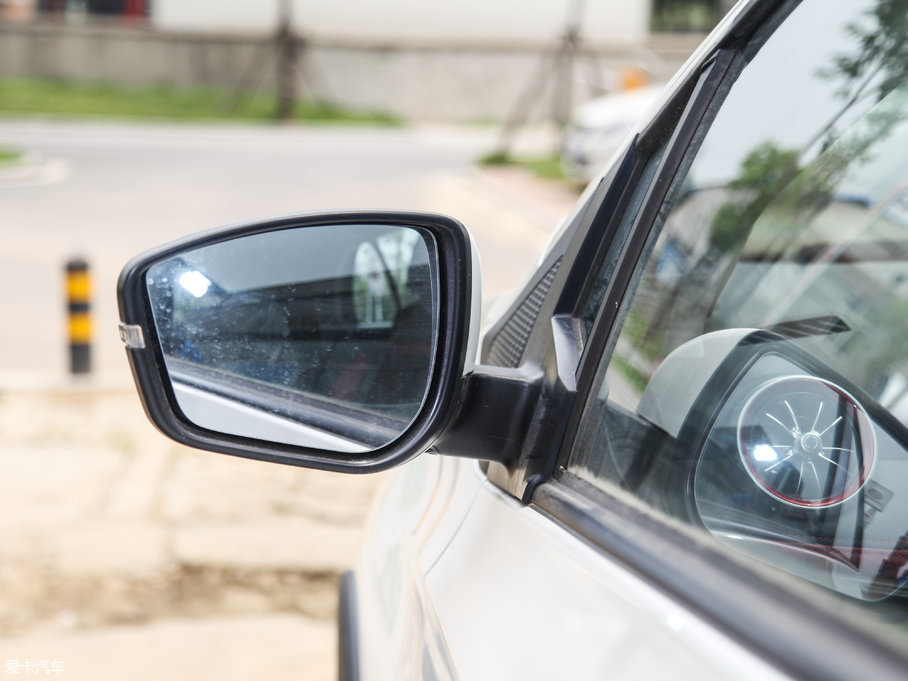 2017H1 { 1.5L ԄӘ˜