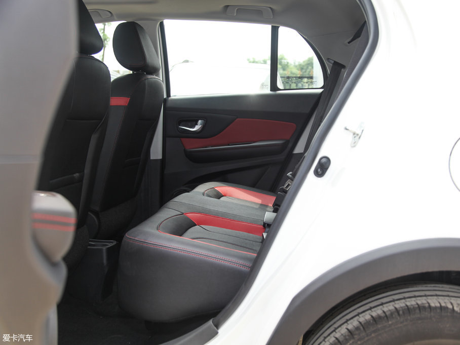 2017H1 {(ln)(bio) 1.5L Ԅ(dng)(bio)(zhn)